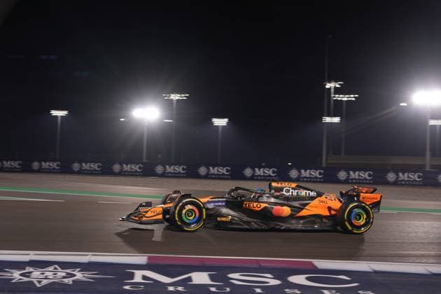 29.11.2024, Losail International Circuit, Doha, Formula 1 Qatar Airways Qatar Grand Prix 2024 ,im Bild Oscar Piastri (AUS), McLaren F1 Team (Photo by Hasan Bratic DeFodi Images) Defodi-506_20241129_hbr_7516