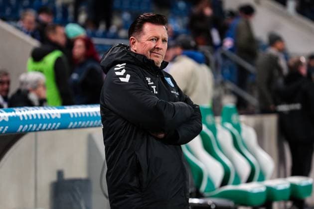 Trainer Christian Titz (1. FC Magdeburg) - 2. Fussball Bundesliga Saison 2024-2025 1. FC Magdeburg vs. Hertha BSC Berlin in der Avnet Arena in Magdeburg - Fußball,Mann,Männer,Deutschland,29.11.2024
