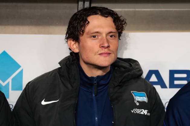 Fabian Reese (Hertha BSC Berlin,11) - 2. Fussball Bundesliga Saison 2024-2025 1. FC Magdeburg vs. Hertha BSC Berlin in der Avnet Arena in Magdeburg - Fußball,Mann,Männer,Deutschland,29.11.2024