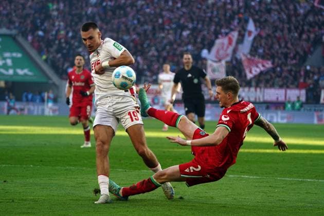 Fussball, 2.BL Saison 2024 2025 1.FC Köln vs Hannover 96 RheinEnergiestadion,Köln tim lemperle, 1.FC Köln, josh knight hannover 96