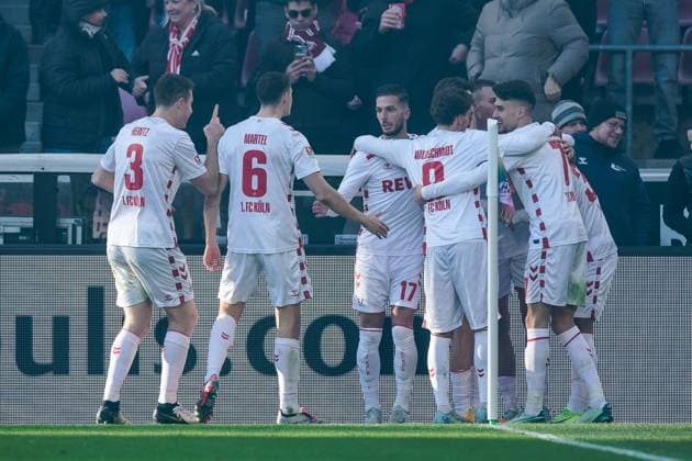 2. Fußball Bundesliga: 1. FC Köln - Hannover 96; 30.11.2024 Jubel zum 1:1 durch Tim Lemperle (1. FC Köln, 19) 2. Fußball Bundesliga, 1. FC Köln - Hannover 96, Köln, Rheinenergiestadion am 30.11.2024 DFL REGULATIONS PROHIBIT ANY USE OF PHOTOGRAPHS AS IMAGE SEQUENCES AND OR QUASI-VIDEO.