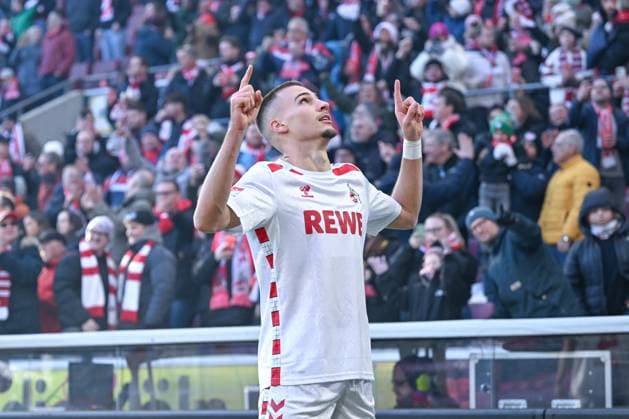 30.11.2024, Fussball, 2. Bundesliga, 14. Spieltag Saison 2024 2025, 1.FC Köln - Hannover 96, Tim Lemperle (1. FC Köln) freut sich über das Tor zum 1:1. xRHR-FOTO TKx