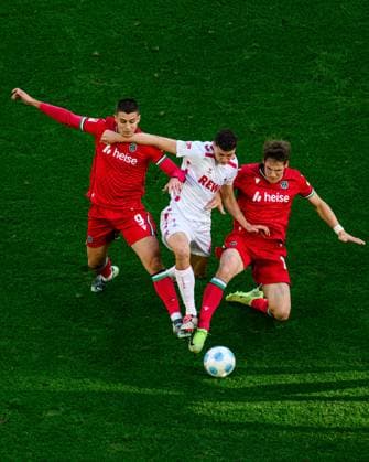 COLOGNE, GERMANY - 30 NOVEMBER, 2024: The football match of 2.Bundesliga 1. FC Koeln vs Hannover 96 at Rhein Energie Stadion  Copyright: xVITALIIxKLIUIEVx