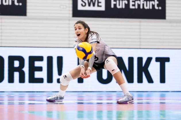 1. Volleyball Bundesliga Frauen: Schwarz-Weiss Erfurt vs. Allianz MTV Stuttgart; Erfurt; 30.11.2024 Ana Krulj ( 3; Schwarz-Weiss Erfurt) 1. Volleyball Bundesliga Frauen: Schwarz-Weiss Erfurt vs. Allianz MTV Stuttgart; Riethsporthalle Erfurt; 30.11.2024 Copyright: xBEAUTIFULxSPORTS Duehringx