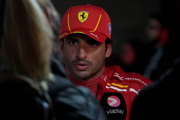 30.11.2024, Losail International Circuit, Doha, Formula 1 Qatar Airways Qatar Grand Prix 2024 ,im Bild Carlos Sainz Jr. (ESP), Scuderia Ferrari HP (Photo by Hasan Bratic DeFodi Images) Defodi-506_20241130_hbr_4753