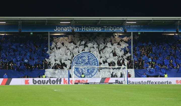 30.11.2024, xdcx, Fussball 2. Bundesliga, SV Darmstadt 98 - SC Preußen Münster, emonline, emspor, despor, v.l., Choreografie, Fans,Stimmung, Schals, Trikots, Emotionen DFL DFB REGULATIONS PROHIBIT ANY USE OF PHOTOGRAPHS AS IMAGE SEQUENCES AND OR QUASI-VIDEO.