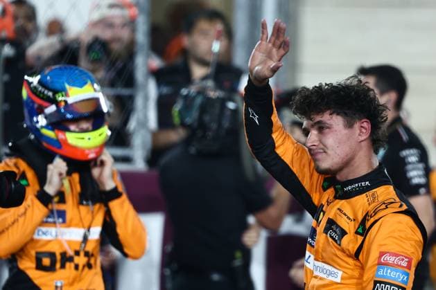 F1 Grand Prix Of Qatar 2024 Sprint Oscar Piastri and Lando Norris of McLaren after Sprint ahead of the Formula 1 Grand Prix of Qatar at Lusail International Circuit in Lusail, Qatar on November 30, 2024. Lusail Qatar  Copyright: xJakubxPorzyckix originalFilename:porzycki-f1grandp241130_npWaP.jpg