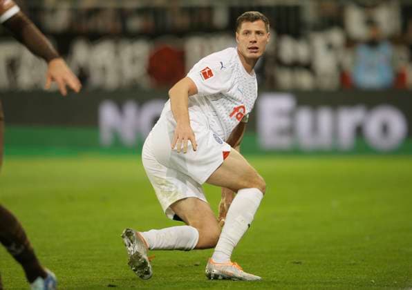 Foto : Patrick ERRAS (Kiel) Fussball 1. Bundesliga , am Fr. 29.11.2024 FC St. Pauli - Holstein Kiel *** Photo Patrick ERRAS Kiel Soccer 1 Bundesliga , on Fri 29 11 2024 FC St Pauli Holstein Kiel