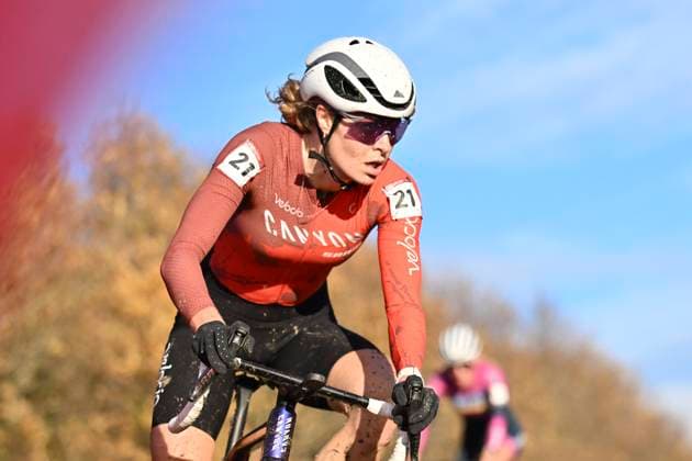UCI Cyclocross World Cup Dublin 2024 DUBLIN, IRELAND - DECEMBER 01 : ROCHETTE Maghalie (CAN) during the second leg of the UCI Cyclocross World Cup series 2024-2025 for Women Elite in Dublin, Ireland, 01 12 2024 Dublin Ireland  Copyright: xBcex