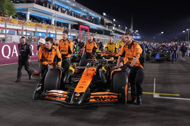 Formula 1 Qatar Airways Qatar Grand Prix 2024 01.12.2024, Losail International Circuit, Doha, Formula 1 Qatar Airways Qatar Grand Prix 2024 ,im Bild Lando Norris (GBR), McLaren F1 Team
