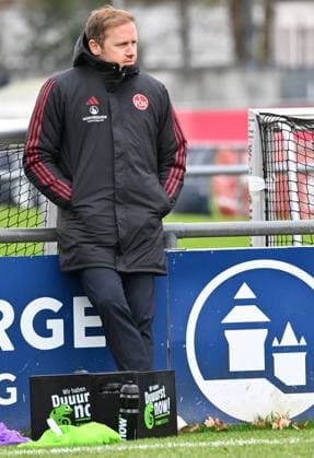 28.11.2024 - Fussball - 2. Fussball - Bundesliga - Saison 2024 2025 - 1. FC Nürnberg Nuernberg FCN ( Club ) - Training - Sportfoto Zink - xwoxzix - Olaf Rebbe ( Sportdirektor 1. FC Nürnberg FCN ) *** 28 11 2024 Soccer 2 Soccer Bundesliga Season 2024 2025 1 FC Nürnberg Nuernberg FCN Club Training Sportfoto Zink xwoxzix Olaf Rebbe Sports Director 1 FC Nürnberg FCN