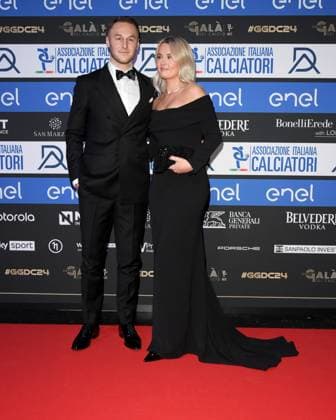 Milano, Red Carpet Galà del calcio AIC 2024 - Teun Koopmeiners con la fidanzata Rosa  Copyright: xAlbertoxTerenghix xipa-agency.nex xVenezia2020x 0782902322st