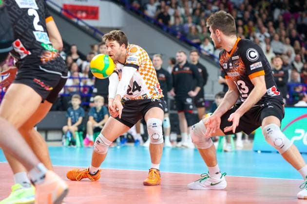 WARSZAWA 03.12.2024 MECZ 3. KOLEJKA GRUPA A LIGA MISTRZOW MEZCZYZN SEZON 2024 2025 --- VOLLEYBALL MENS CHAMPIONS LEAGUE GROUP A MATCH IN WARSAW: PGE PROJEKT WARSZAWA - BERLIN RECYCLING VOLLEYS KYLE PATRICK DAGOSTINO RUBEN SCHOTT FOT. ANNA KLEPACZKO FOTOPYK NEWSPIX.PL --- newspix.pl 
