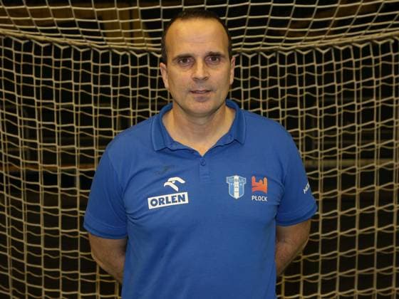 Cheftrainer Xavier Sabate Caviedes Plock EHF Champions League Saison 2022-23 SC Magdeburg - Orlen Wisla Plock am 06.10.2022 in Magdeburg