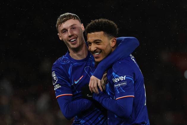 Football - 2024 2025 Premier League - Southampton vs Chelsea - St Mary™s Stadium - Wednesday 4th December 2024 Cole Palmer of Chelsea celebrates his goal with Jadon Sancho during the Premier League match at St Mary™s Stadium COLORSPORT Shaun Boggust