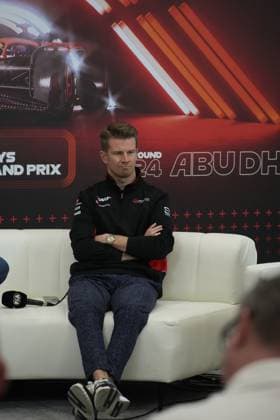 Formula 1 Etihad Airways Abu Dhabi Grand Prix 2024 05.12.2024, Yas Marina Circuit, Abu Dhabi, Formula 1 Etihad Airways Abu Dhabi Grand Prix 2024 , im Bild Nico Hülkenberg (DEU), MoneyGram Haas F1 Team