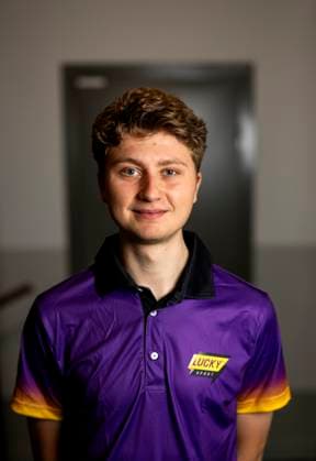STOCKHOLM, SVERIGE 20241205 Cyklisten Carl Kagevi, som är med i det nya svenska proffslaget Lucky Cycling Team. Cykellaget satsar mot deltagande i Tour de France och andra av de största cykelloppen. STOCKHOLM SVERIGE PER x10050x