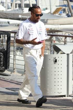 December 5, 2024, Abu Dhabi, United Arab Emirates: Lewis Hamilton of Mercedes is seen in a paddock ahead of Formula 1 Abu Dhabi Grand Prix at Yas Marina Circuit on December 5th, 2024 in Abu Dhabi, United Arab Emirates. Abu Dhabi United Arab Emirates - ZUMAz156 0783404589st Copyright: xBeataxZawrzelx