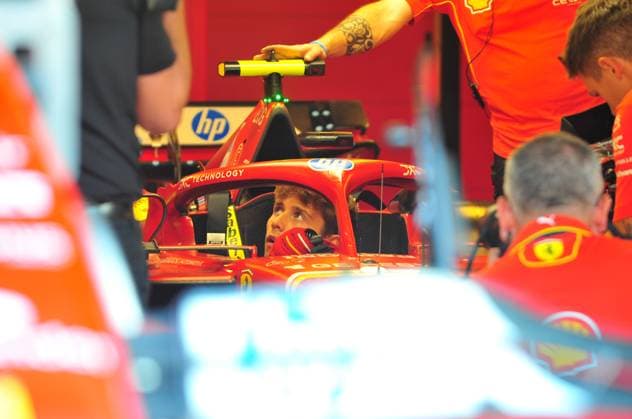 05.12.2024, Yas Marina Circuit, Abu Dhabi, Formula 1 Etihad Airways Abu Dhabi Grand Prix 2024 , im Bild Arthur Leclerc (MCO), Scuderia Ferrari HP (Photo by Hasan Bratic DeFodi Images) Defodi-506_20241205_hbr_1626