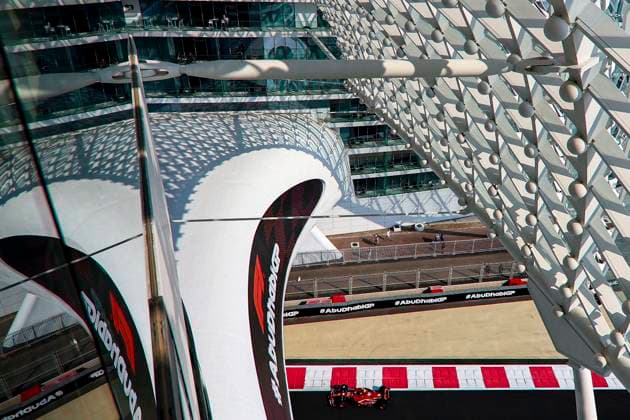 Arthur Leclerc of Monaco and Ferrari in Aktion, Practice, F1 Grand Prix of Abu Dhabi, Yas Marina Circuit am 06. December 2024 in Abu Dhabi, United Arab Emirates. (Foto von Diogo Cardoso DeFodi Images) Arthur Leclerc of Monaco and Ferrari in action on track, Practice, F1 Grand Prix of Abu Dhabi, Yas Marina Circuit on December 6, 2024 in Abu Dhabi, United Arab Emirates. (Photo by Diogo Cardoso DeFodi Images) Defodi-645_f1abu20241206_011