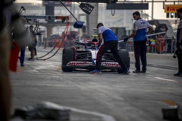Abu Dhabi - 06-12-2024, Yas Marina Circuit, Ayumu Iwasa at the Formula 1 United Arab Emirates Grand Prix 2024 Friday Formula 1 United Arab Emirates Grand Prix 2024 Friday  x26908251x Copyright: