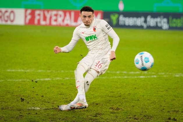 Ruben Vargas (FC Augsburg , 16) Elfmeterschießen, Fußball, DFB Pokal, Achtelfinale, 2024 2025, Karlsruher SC, vs. FC Augsburg, 4.12.2024, Wildparkstadion, Karlsruhe, Deutschland, Karlsruhe Wildparkstadion Baden-Württemberg Deutschland Copyright: xFinleyxMörchx