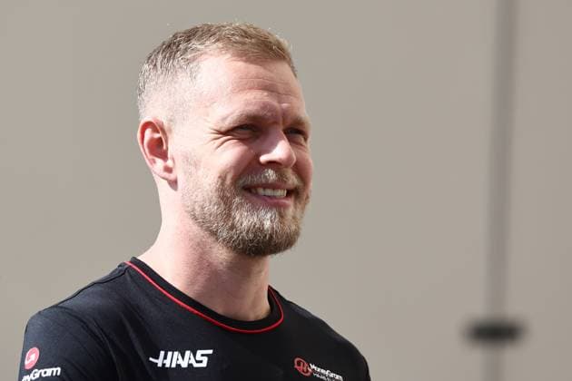 F1 Abu Dhabi Grand Prix 2024 Practice 3 Kevin Magnussen of Haas before third practice ahead of the Formula 1 Abu Dhabi Grand Prix at Yas Marina Circuit in Abu Dhabi, United Arab Emirates on December 7, 2024. Abu Dhabi United Arab Emirates  Copyright: xJakubxPorzyckix originalFilename:porzycki-f1abudha241207_npdEf.jpg