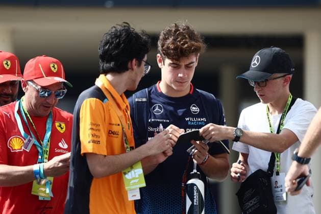 F1 Abu Dhabi Grand Prix 2024 Practice 3 Franco Colapinto of Williams before third practice ahead of the Formula 1 Abu Dhabi Grand Prix at Yas Marina Circuit in Abu Dhabi, United Arab Emirates on December 7, 2024. Abu Dhabi United Arab Emirates  Copyright: xJakubxPorzyckix originalFilename:porzycki-f1abudha241207_npyqp.jpg