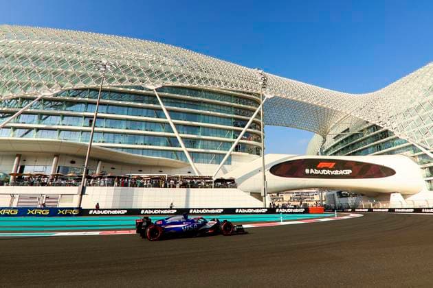 Liam Lawson of New Zealand and Visa Cash App RB in Aktion, Qualifying, F1 Grand Prix of Abu Dhabi, Yas Marina Circuit am 07. December 2024 in Abu Dhabi, United Arab Emirates. (Foto von Diogo Cardoso DeFodi Images) Liam Lawson of New Zealand and Visa Cash App RB in action on track FP3, Qualifying, F1 Grand Prix of Abu Dhabi, Yas Marina Circuit on December 7, 2024 in Abu Dhabi, United Arab Emirates. (Photo by Diogo Cardoso DeFodi Images) Defodi-645_f1abu20241207_084