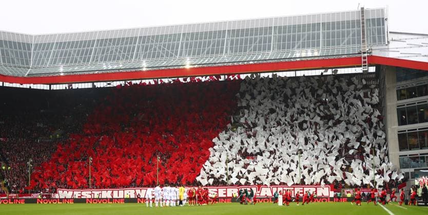 07.12.2024, xmohx, Fussball 2.Bundesliga, 1.FC Kaiserslautern - Karlsruher SC emspor, v.l. Choreographie Kaiserslautern Fans (DFL DFB REGULATIONS PROHIBIT ANY USE OF PHOTOGRAPHS as IMAGE SEQUENCES and or QUASI-VIDEO) Kaiserslautern