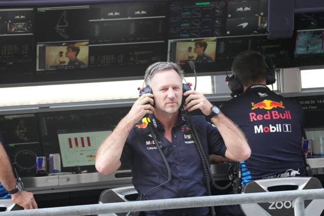 07.12.2024, Yas Marina Circuit, Abu Dhabi, Formula 1 Etihad Airways Abu Dhabi Grand Prix 2024 , im Bild Teamchef Christian Horner (Oracle Red Bull Racing) (Photo by Hasan Bratic DeFodi Images) Defodi-506_20241207_hbr_1392