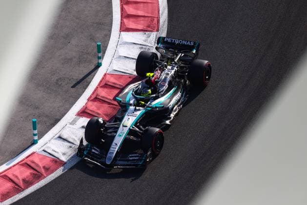 December 7, 2024, Abu Dhabi, United Arab Emirates: Lewis Hamilton of Mercedes drives on the track during Practice 3 ahead of Formula 1 Abu Dhabi Grand Prix at Yas Marina Circuit on December 7th, 2024 in Abu Dhabi, United Arab Emirates. Abu Dhabi United Arab Emirates - ZUMAz156 0783662536st Copyright: xBeataxZawrzelx