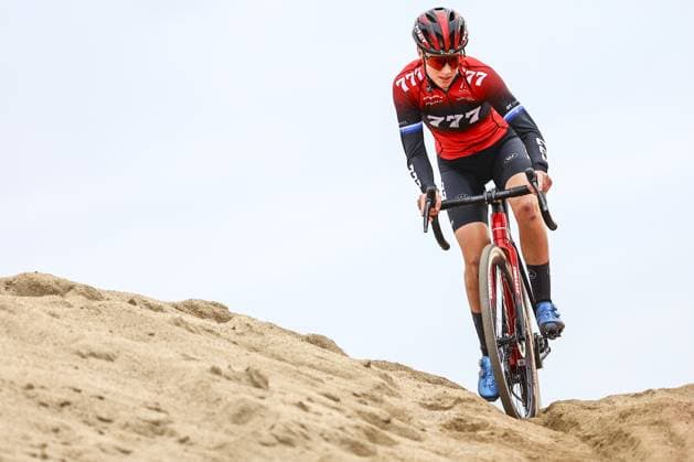 Dutch Annemarie Worst pictured in action during the preparations of the World Cup cyclocross cycling event in Cabras, Sardinia, stage 3 (out of 12) of the UCI World Cup cyclocross competition, Saturday 07 December 2024. DAVIDxPINTENS  x107543270x