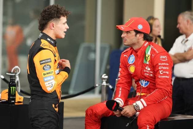 Carlos Sainz (Scuderia Ferrari HP, 55), Lando Norris (McLaren Formula 1 Team, 04), Qualifying, ARE, Formel 1 Weltmeisterschaft, Abu Dhabi Grand Prix, Yas Marina Circuit, 07.12.2024 ARE, Formel 1 Weltmeisterschaft, Abu Dhabi Grand Prix, Vereinigte Arabische Emirate, Yas Marina Circuit, 07.12.2024 Abu Dhabi Copyright: xEibner-Pressefoto AnnikaxGrafx EP_AGF