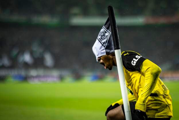 Bilder des Jahres 2024, Sport 12 Dezember Mönchengladbach, Germany. 07th Dec 2024. Torjubel: Jamie Gittens (BvB) Borussia Mönchengladbach - Borussia Dortmund 07.12.2024 *** Mönchengladbach, Germany 07th Dec 2024 Goal celebration Jamie Gittens BvB Borussia Mönchengladbach Borussia Dortmund 07 12 2024