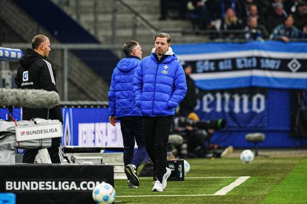 Florian Kohfeldt (SV Darmstadt 98, Trainer) GER, Hamburger SV vs. SV Darmstadt 98, Fussball, 2. Bundesliga, Spieltag 15, Saison 2024 2025, 08.12.2024 DFL REGULATIONS PROHIBIT ANY USE OF PHOTOGRAPHS AS IMAGE SEQUENCES AND OR QUASI-VIDEO GER, Hamburger SV vs. SV Darmstadt 98, Fussball, 2. Bundesliga, Spieltag 15, Saison 2024 2025, 08.12.2024 Hamburg