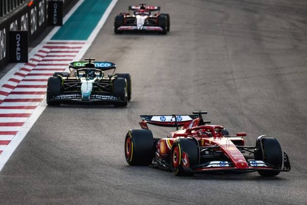 December 8, 2024, Abu Dhabi, United Arab Emirates: Carlos Sainz of Ferrari is driving on the track during Formula 1 Abu Dhabi Grand Prix at Yas Marina Circuit on December 8th, 2024 in Abu Dhabi, United Arab Emirates. Abu Dhabi United Arab Emirates - ZUMAz156 0783731882st Copyright: xBeataxZawrzelx
