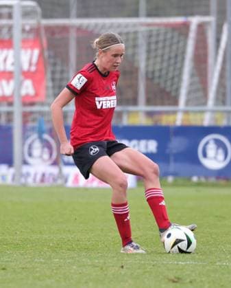 08.12.2024 - Fussball - Saison 2024 2025 - 2. Frauen - Fussball - Bundesliga - 12. Spieltag: 1. FC Nürnberg FCN ( Club Clubfrauen ) - FSV Gütersloh 2009 - Sportfoto Zink DaMa - xdaxmax - Klara Svensson Senelius (2, 1. FC Nürnberg FCN )
