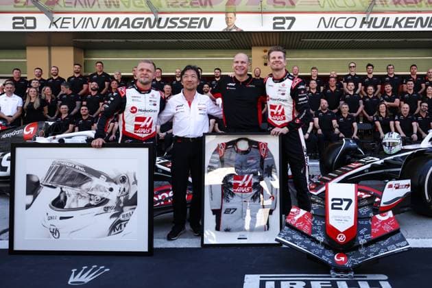 20 Kevin Magnussen (DNK) & 27 Nico Hülkenberg (DEU) Moneygram Haas F1 Team (USA) Haas VF-24 Ferrari farewell during the 2024 Formula One Abu Dhabi Grand Prix, 24th round of the 2024 Formula 1 World Championship, WM, Weltmeisterschaft from December 6 to 8 , 2024 at Yas Marina circuit (ARE) Abu Dhabi Yas Marina Circuit United Arab Emirates