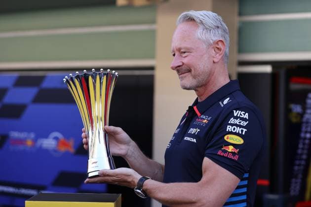 Jonathan Wheatley (GBR) Red Bull team sporting director Abu Dhabi Yas Marina Circuit United Arab Emirates