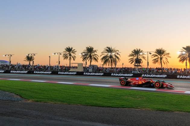MOTORI - Formula 1 - Formula 1 Etihad Airways Abu Dhabi Grand Prix 2024 - Race Carlos Sainz Jr. (ESP) - Scuderia Ferrari - Ferrari SF-24 - Ferrari during Race Day, Sunday of Formula 1 Etihad Airways Abu Dhabi Grand Prix 2024, Yas Marina, Abu Dhabi 6-8 December 2024 Abu Dhabi United Arab Emirates  Copyright: xIPAxSport ABACAx