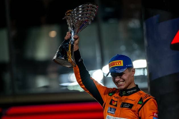 ABU DHABI, UNITED ARAB EMIRATES: Lando Norris, racing for the McLaren F1 team during the 2024 Formula 1 Abu Dhabi Grand Prix at the Yas Marina Circuit in Abu Dhabi, United Arab Emirates