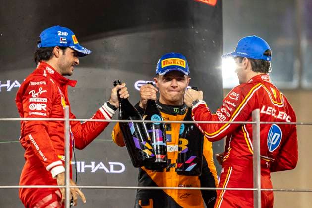 ABU DHABI, UNITED ARAB EMIRATES - DECEMBER 08: Lando Norris of Great Britain and McLaren, Carlos Sainz of Spain and Ferrari, and Charles Leclerc of Monaco and Ferrari celebrate on the podium during the F1 Grand Prix of Abu Dhabi at Yas Marina Circuit on December 08, 2024 in Abu Dhabi, United Arab Emirates. Abu Dhabi Yas Marina Circuit United Arab Emirates Copyright: xJustPictures.ch EdmundxSox jp-en-EuSpIm-so4_2024-ABUDHAB-F1_20241208_ESR33711