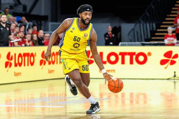 Trevion Williams (ALBA Berlin, 50), Einzelbild, Einzelfoto, Portrait, Portraet, Bamberg Baskets vs. ALBA Berlin, Basketball, BBL Pokal, Viertelfinale, 08.12.2024 Bamberg Baskets vs. ALBA Berlin, Basketball, BBL Pokal, Viertelfinale, 08.12.2024 Bamberg Copyright: xEibner-Pressefoto G.xSantemizx EP_EER