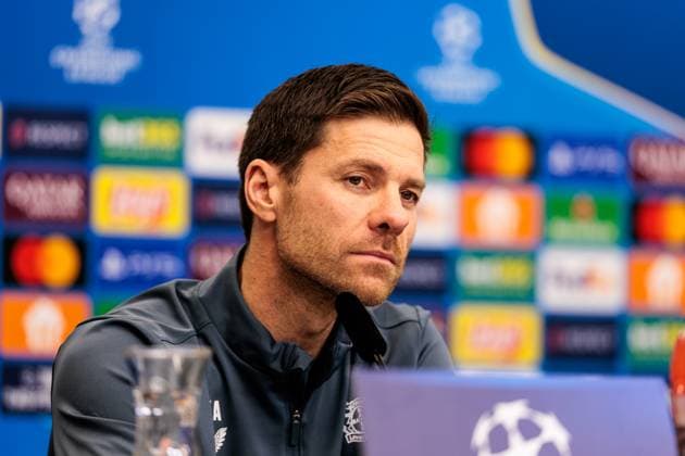 UEFA Champions League: Abschlusstraining Bayer 04 Leverkusen; 09.12.2024 Xabi Alonso (Cheftrainer Bayer 04 Leverkusen) während der Pressekonferenz UEFA Champions League: Abschlusstraining Bayer 04 Leverkusen vor dem Spiel gegen Inter Mailand, Leverkusen, BayArena am 09.12.2024 Copyright: xBEAUTIFULxSPORTS Wunderlx