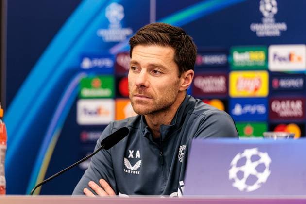 UEFA Champions League: Abschlusstraining Bayer 04 Leverkusen; 09.12.2024 Xabi Alonso (Cheftrainer Bayer 04 Leverkusen) während der Pressekonferenz UEFA Champions League: Abschlusstraining Bayer 04 Leverkusen vor dem Spiel gegen Inter Mailand, Leverkusen, BayArena am 09.12.2024 Copyright: xBEAUTIFULxSPORTS Wunderlx