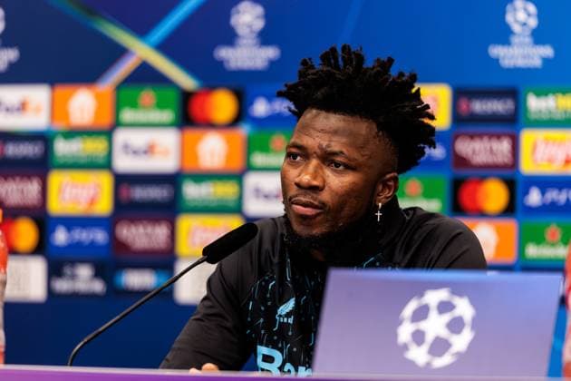 UEFA Champions League: Abschlusstraining Bayer 04 Leverkusen; 09.12.2024 Edmond Tapsoba (Bayer 04 Leverkusen, 12) während der Pressekonferenz UEFA Champions League: Abschlusstraining Bayer 04 Leverkusen vor dem Spiel gegen Inter Mailand, Leverkusen, BayArena am 09.12.2024 Copyright: xBEAUTIFULxSPORTS Wunderlx