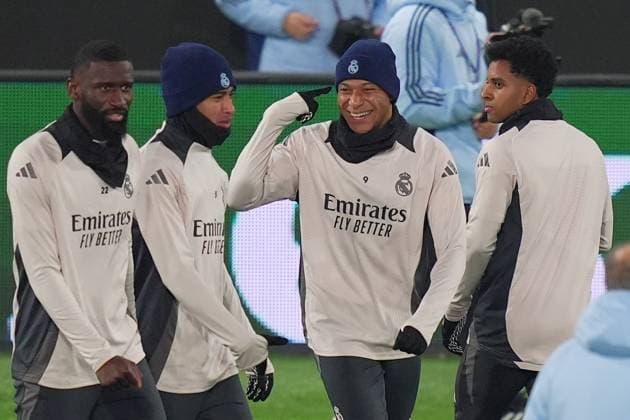 Real Madrid s Kylian Mbappe during the training session the day before the Uefa Champions League soccer match between Atalanta and Real Madrid a at the Gewiss Stadium in Bergamo, north Italy - Monday , December 9 , 2024. - Soccer .  Copyright: xSpada LaPressex