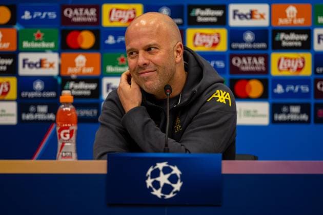 Football - UEFA Champions League - League Phase - Girona FC v Liverpool FC - MD-1 GIRONA, SPAIN - Monday, December 9, 2024: Liverpool s head coach Arne Slot during a press conference, PK, Pressekonferenz at Estadi Montilivi ahead of the UEFA Champions League Matchday 6 game between Girona FC and Liverpool FC. (Photo by David Rawcliffe Propaganda) GIRONA Estadi Montilivi CATALONIA SPAIN  Copyright: xDavidxRawcliffex P2024-12-09-Girona_Liverpool_MD-1-16