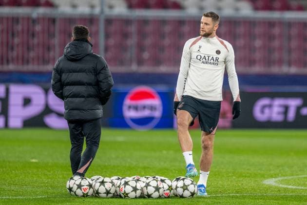 SOCCER - UEFA CL, RBS vs PSG SALZBURG,AUSTRIA,09.DEC.24 - SOCCER - UEFA Champions League, Red Bull Salzburg vs Paris Saint German, preview, training PSG. Image shows Milan Skriniar (PSG).  GEPAxpictures xWolfgangxKofler